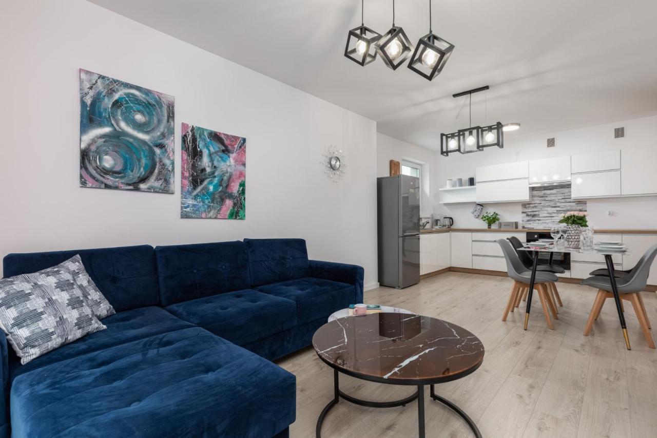 Four Season By Renters *