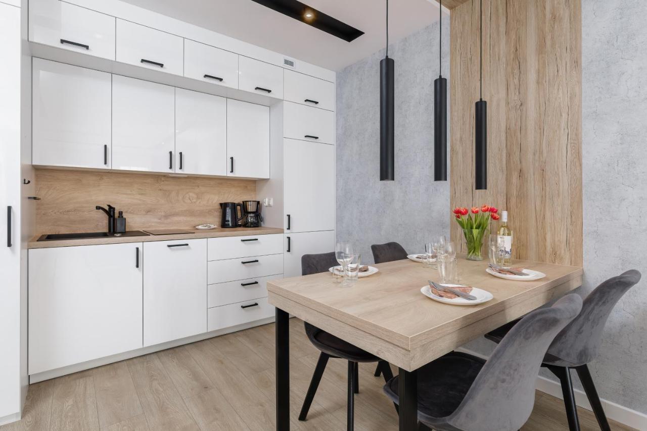 Four Season By Renters Apartment *