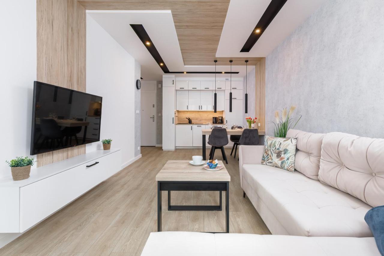 Four Season By Renters Apartment *